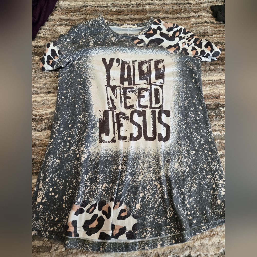 Gray Leopard Print Short Sleeve Tee